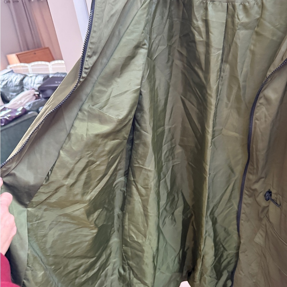 Ava & Viv Women's Rain or Everyday Jacket in Olive - Picture 8 of 9